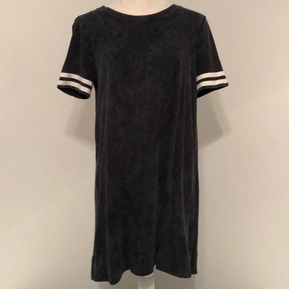 Pink Rose Dresses & Skirts - Pink Rose Jersey Dress Size juniors Large